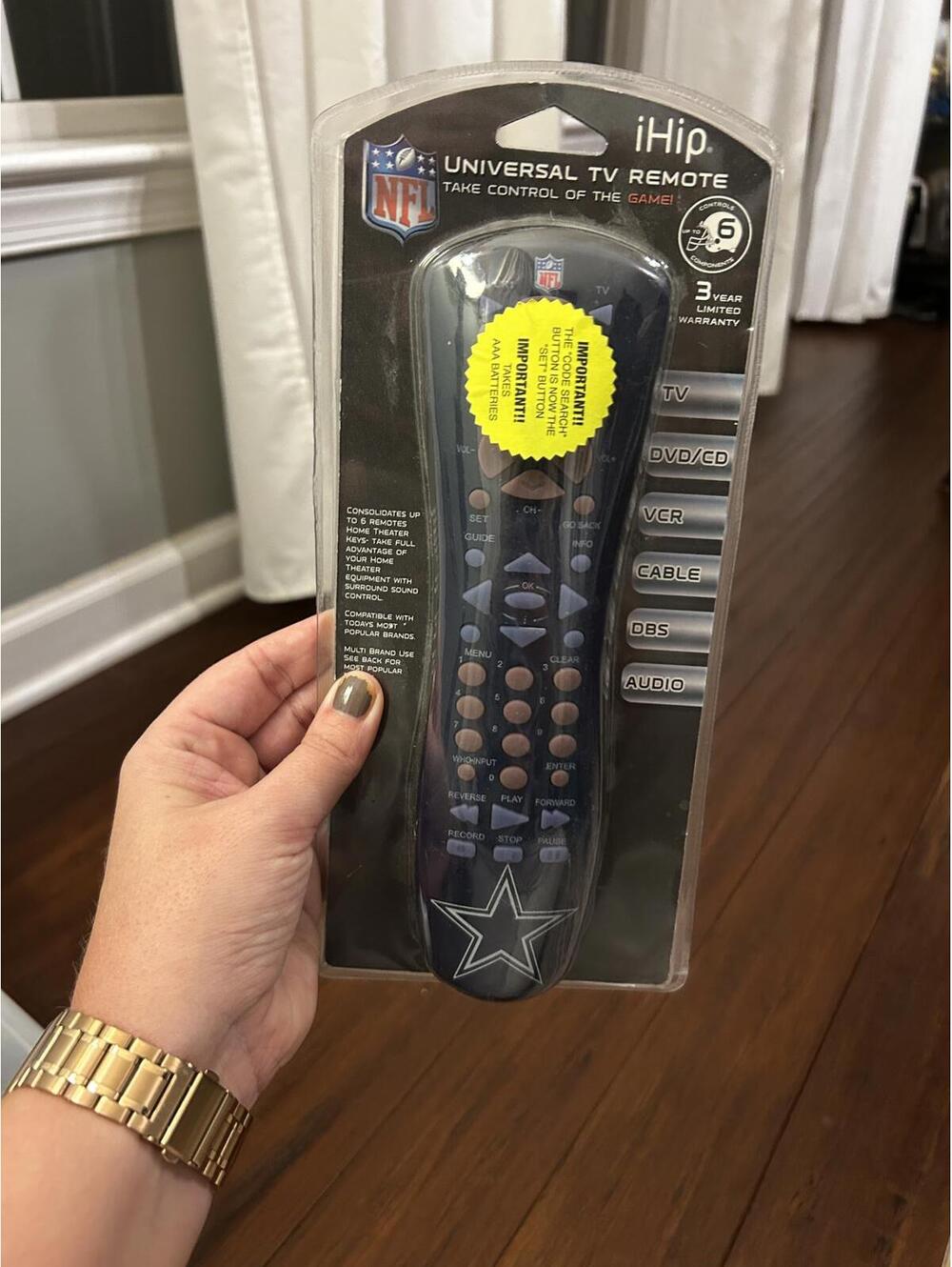 iHip NFL Universal TV Remote Control